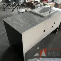 Lote 030 - Lavamanos con mueble de 2 puertas con cubierta de mármol y tarja - Imagen 10