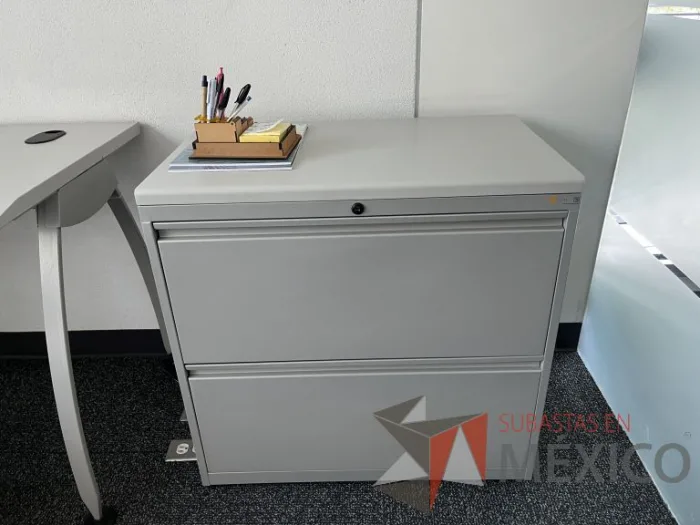 Lote 025 - Archivero horizontal de 2 cajones color gris - Imagen 2