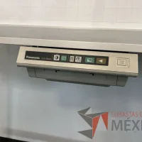 Lote 038 - Pizarrón electrónico con ruedas - Imagen 7