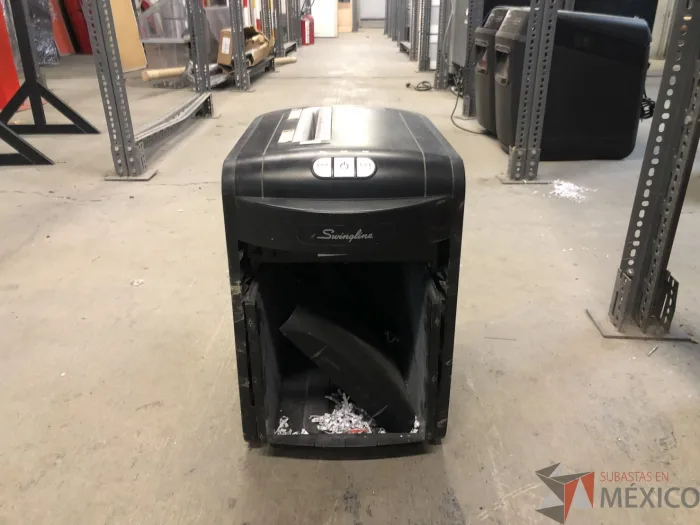 Lote 001 - 10 Trituradoras para hojas de papel, Swingline, Fellowes - Imagen 18
