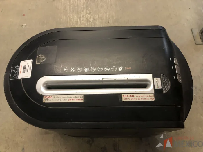 Lote 001 - 10 Trituradoras para hojas de papel, Swingline, Fellowes - Imagen 15