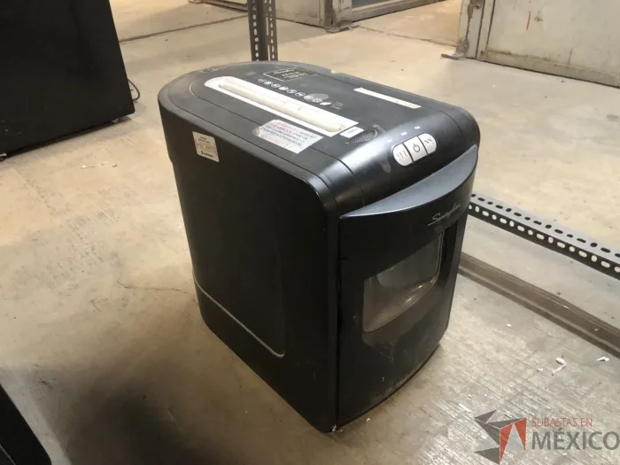 Lote 001 - 10 Trituradoras para hojas de papel, Swingline, Fellowes - Imagen 12