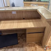 Lote 001 - Mueble de recepción para 2 personas con 2 archiveros de 3 cajones - Imagen 9