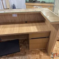 Lote 001 - Mueble de recepción para 2 personas con 2 archiveros de 3 cajones - Imagen 10