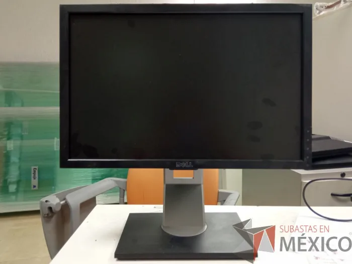 Lote 022 - Monitor Dell E1910C