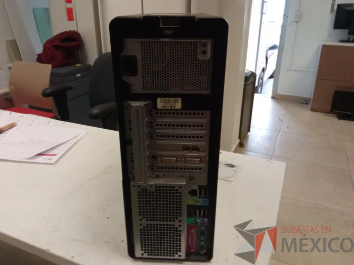Lote 057 - Dell Precision T5400 - Imagen 2