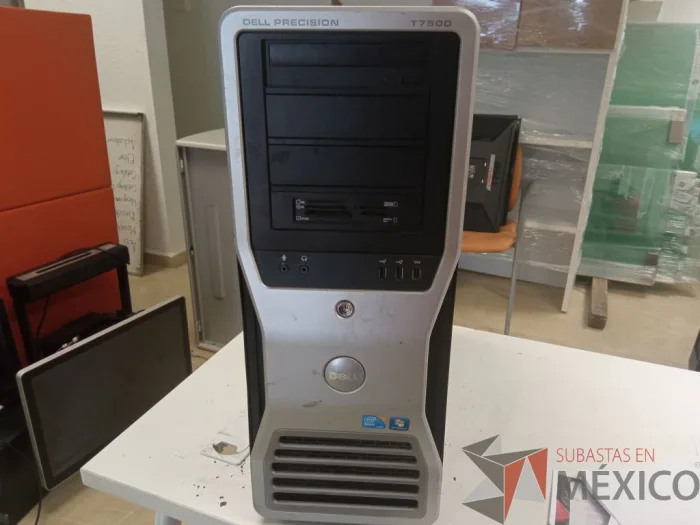 Lote 064 - Dell Precision T7500