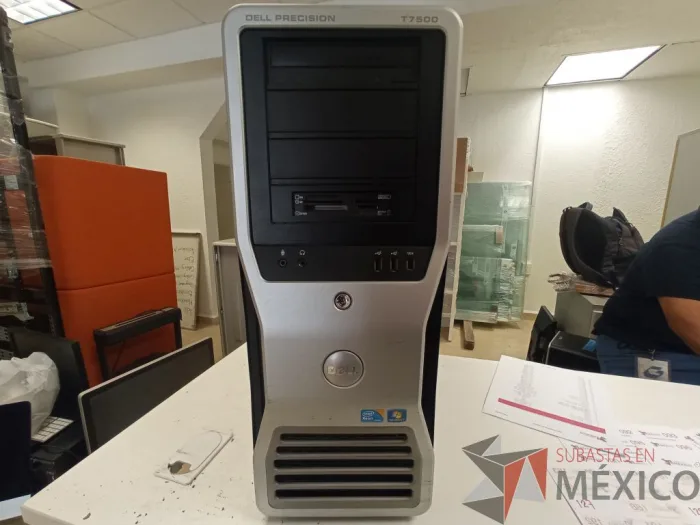Lote 063 - Dell Precision T7500