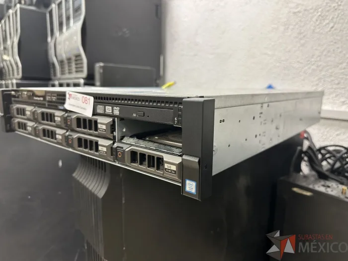 Lote 040 - Servidor DELL, PowerEdge R530