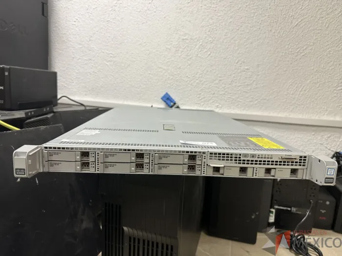 Lote 033 - Cisco UCS C220 M4 Rack Server - Imagen 5