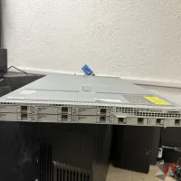 Lote 033 - Cisco UCS C220 M4 Rack Server - Imagen 4
