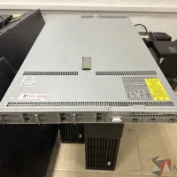 Lote 032 - Cisco UCS C220 M4 Rack Server