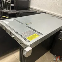 Lote 032 - Cisco UCS C220 M4 Rack Server - Imagen 2