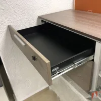 Lote 004 - Credenza con 2 cajones y 1 entrepaño - Imagen 6