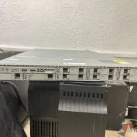 Lote 034 - Cisco UCS C220 M3 Rack Server