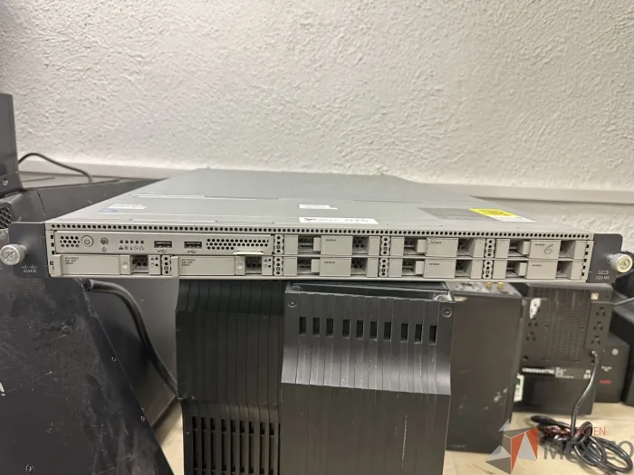 Lote 034 - Cisco UCS C220 M3 Rack Server - Imagen 5