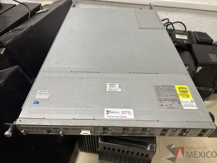 Lote 034 - Cisco UCS C220 M3 Rack Server - Imagen 4