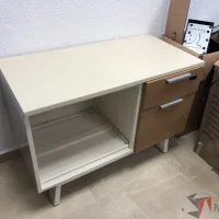 Lote 009 - Credenza con 2 cajones y 1 entrepaño - Imagen 7
