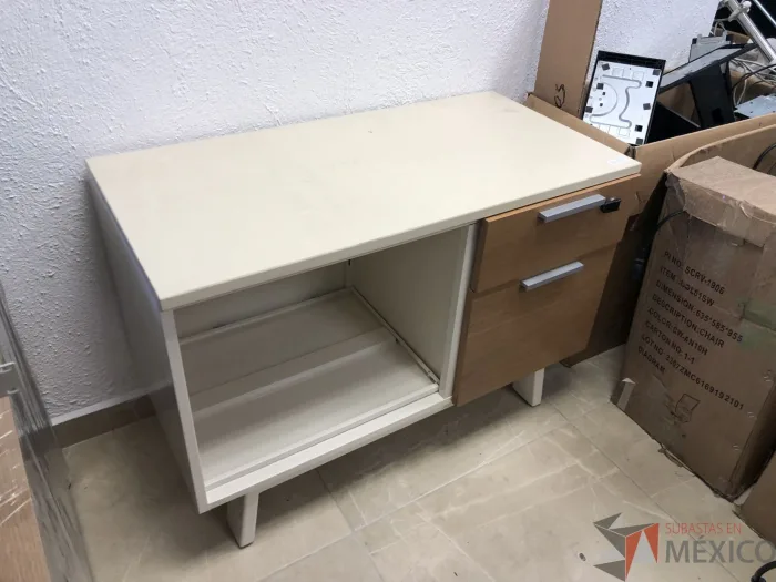 Lote 009 - Credenza con 2 cajones y 1 entrepaño - Imagen 7