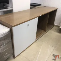 Lote 011 - Credenza con 1 entrepaño, 2 cajones y orificio para cable - Imagen 7