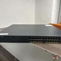 Lote 006 - Switch CISCO CATALYST 2960