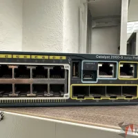 Lote 007 - Switch CISCO 48 puertos, CATALYST 2960 - Imagen 4