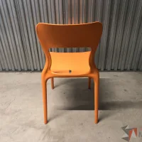Lote 034 - Silla de comedor color naranja - Imagen 3