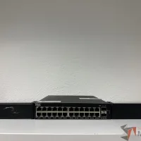 Lote 046 - Switch Dell E10W002 X1026 24 puertos