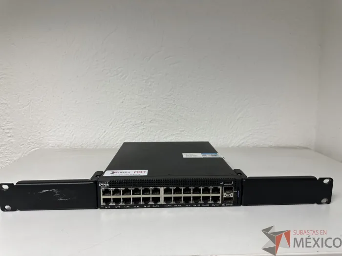 Lote 046 - Switch Dell E10W002 X1026 24 puertos - Imagen 4