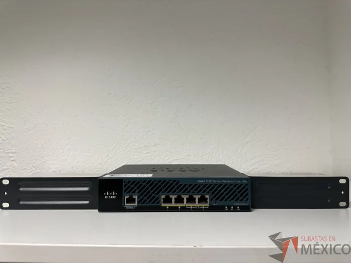 Lote 052 - Wireless LAN CISCO 2500
