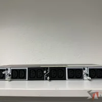 Lote 013 - PDU para rack universal de 12 puertos IBM, Modelo: 9306-RTP