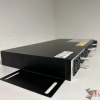Lote 013 - PDU para rack universal de 12 puertos IBM, Modelo: 9306-RTP - Imagen 3