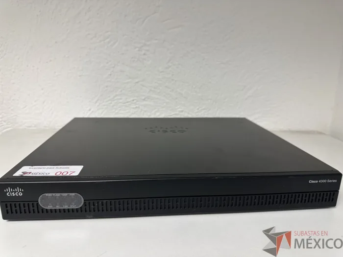 Lote 005 - Router CISCO 4300