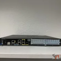 Lote 004 - Router CISCO 4300