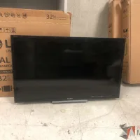 Lote 007 - 18 Pantallas de diferentes modelos y TV Panasonic