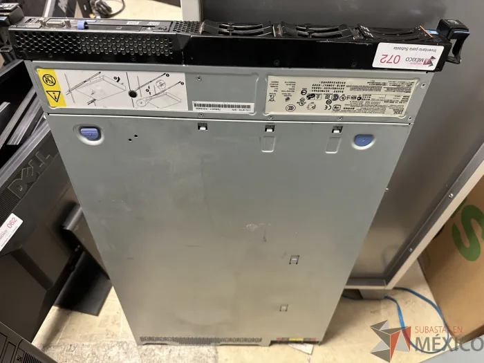 Lote 029 - Servidor IBM AC1 KQ120L7 XEON SYSTEM X3550 M2 - Imagen 3