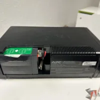 Lote 076 - 7 NoBreak APC BR700G - Imagen 2