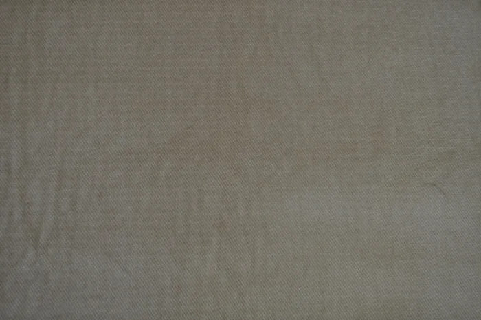 Lote 018 - 1 rollo de tela color nude - Imagen 3