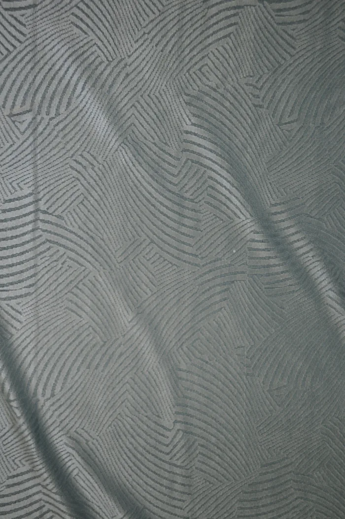 Lote 019 - 1 rollo de tela polyester, de color verde metálico  - Imagen 4