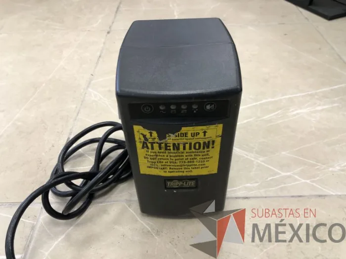 Lote 141 - NoBreak Tripp Lite, Modelo: Smart 550 USB - Imagen 3