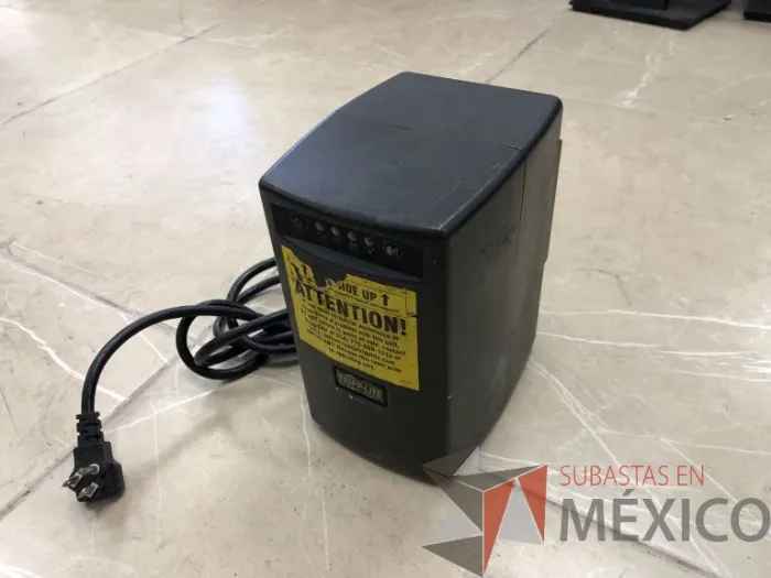 Lote 141 - NoBreak Tripp Lite, Modelo: Smart 550 USB
