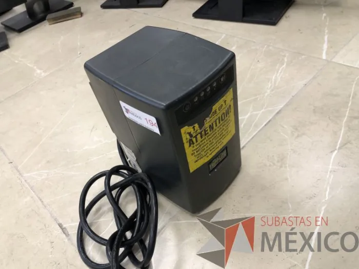Lote 141 - NoBreak Tripp Lite, Modelo: Smart 550 USB - Imagen 5