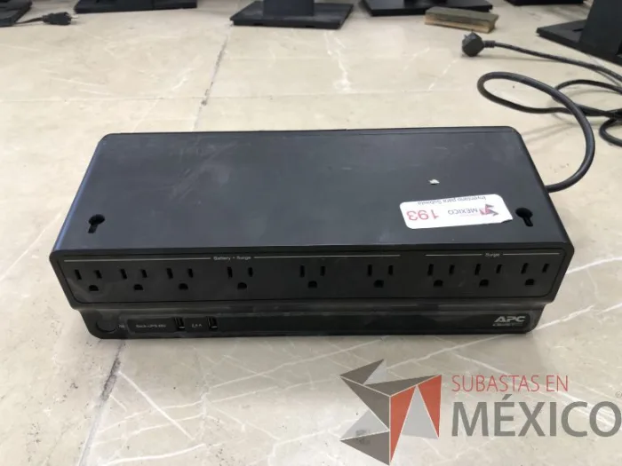 Lote 140 - NoBreak APC, Modelo: Back UPS-850 - Imagen 4