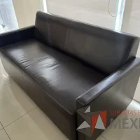 Lote 014 - Sillón de 2 plazas con asiento y respaldo color café - Imagen 3