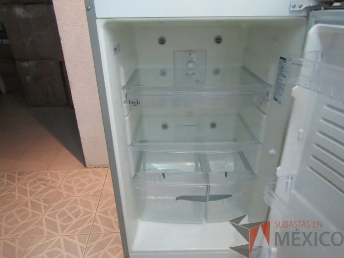 Lote 001 - Refrigerador GE - Imagen 4