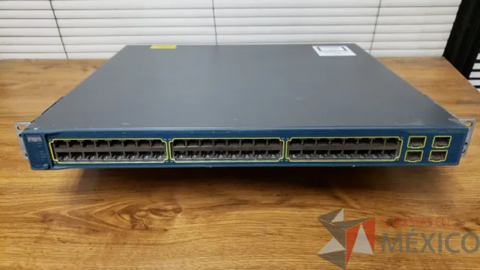 Lote 022 - SWITCH POE CISCO de 48 puertos Modelo WS C3560G 48PS S V09 - Imagen 2