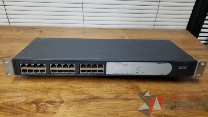 Lote 023 - SWITCH 3 COM de 24 puertos Modelo BASELINE SWITCH 2024 - Imagen 2