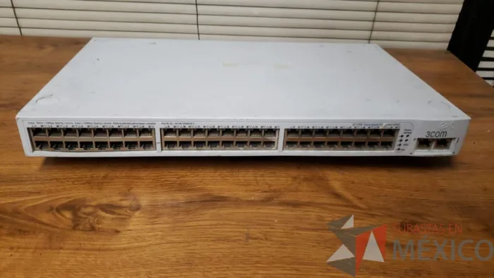 Lote 164 - SWITCH 48 3COM Modelo SUPERSTACK 3 4250T - Imagen 2