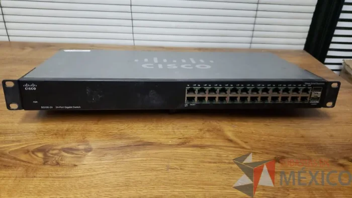 Lote 026 - SWITCH CISCO de 24 puertos Modelo SG10024 V2 - Imagen 2