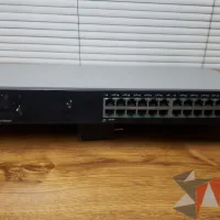 Lote 061 - SWITCH CISCO de 26 puertos Modelo SG200-26